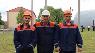 АТ «Вінницяобленерго» – особистий кабінет, передати покази лічильника, кол-центр 0 (800) 30-95-95 Конкурс професійної майстерності майстрів, електромонтерів по експлуатації розподільчих електромереж ПАТ «Вінницяобленерго»_10