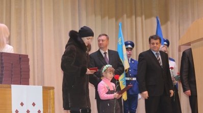 АТ «Вінницяобленерго» – особистий кабінет, передати покази лічильника, кол-центр 0 (800) 30-95-95 Андрій Поліщук взяв участь у заходах, присвячених Дню захисників Донецького летовища _12