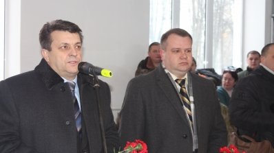 АТ «Вінницяобленерго» – особистий кабінет, передати покази лічильника, кол-центр 0 (800) 30-95-95 Андрій Поліщук взяв участь у заходах, присвячених Дню захисників Донецького летовища _3