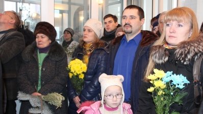 АТ «Вінницяобленерго» – особистий кабінет, передати покази лічильника, кол-центр 0 (800) 30-95-95 Андрій Поліщук взяв участь у заходах, присвячених Дню захисників Донецького летовища _7