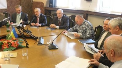 АТ «Вінницяобленерго» – особистий кабінет, передати покази лічильника, кол-центр 0 (800) 30-95-95 Ветерани завжди у ритмі життя енергетики_11