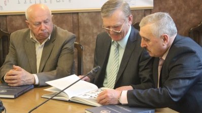АТ «Вінницяобленерго» – особистий кабінет, передати покази лічильника, кол-центр 0 (800) 30-95-95 Ветерани завжди у ритмі життя енергетики _7