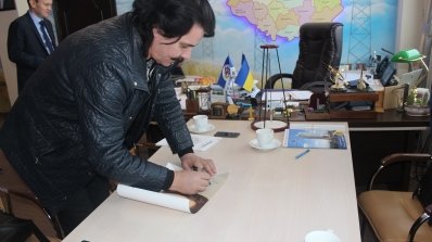 АТ «Вінницяобленерго» – особистий кабінет, передати покази лічильника, кол-центр 0 (800) 30-95-95 Зірка української естради відвідала енергетиків_3