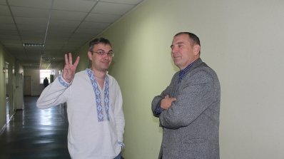 АТ «Вінницяобленерго» – особистий кабінет, передати покази лічильника, кол-центр 0 (800) 30-95-95 У енергетиків вишиванка була і залишиться у пошані_16