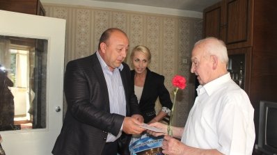 АТ «Вінницяобленерго» – особистий кабінет, передати покази лічильника, кол-центр 0 (800) 30-95-95 Ветерани завжди в строю_1