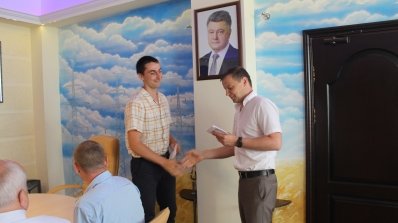 АТ «Вінницяобленерго» – особистий кабінет, передати покази лічильника, кол-центр 0 (800) 30-95-95 Андрій Поліщук зустрівся з нашими спортсменами-переможцями_7