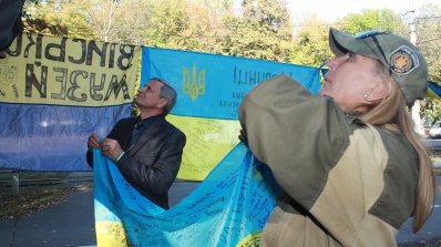 АТ «Вінницяобленерго» – особистий кабінет, передати покази лічильника, кол-центр 0 (800) 30-95-95 Шана і пам'ять герою_14