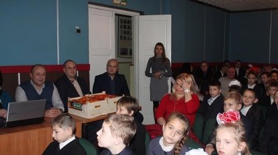 АТ «Вінницяобленерго» – особистий кабінет, передати покази лічильника, кол-центр 0 (800) 30-95-95 Подарували дітям радість_2