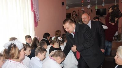 АТ «Вінницяобленерго» – особистий кабінет, передати покази лічильника, кол-центр 0 (800) 30-95-95 До дітей – з подарунками!_8