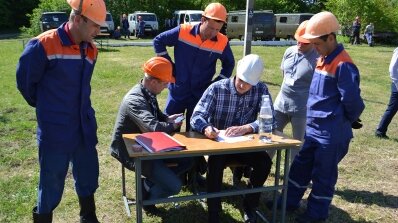 АТ «Вінницяобленерго» – особистий кабінет, передати покази лічильника, кол-центр 0 (800) 30-95-95 У Тульчині відбувся черговий етап змагань електромонтерів _18