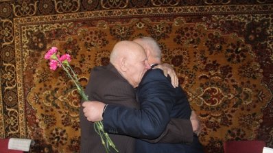 АТ «Вінницяобленерго» – особистий кабінет, передати покази лічильника, кол-центр 0 (800) 30-95-95 Напередодні свята - в гості до ветеранів_12