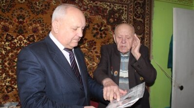 АТ «Вінницяобленерго» – особистий кабінет, передати покази лічильника, кол-центр 0 (800) 30-95-95 Напередодні свята - в гості до ветеранів_13