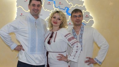 АТ «Вінницяобленерго» – особистий кабінет, передати покази лічильника, кол-центр 0 (800) 30-95-95 «Вишиванка - символ України, дзеркало народної душі»_7