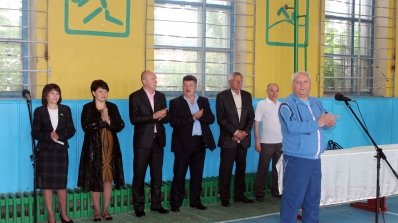 АТ «Вінницяобленерго» – особистий кабінет, передати покази лічильника, кол-центр 0 (800) 30-95-95 Наші спартакіадівці - сильні, спритні та швидкі_1