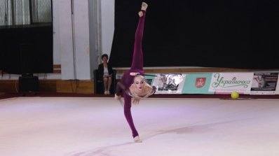 АТ «Вінницяобленерго» – особистий кабінет, передати покази лічильника, кол-центр 0 (800) 30-95-95 Енергетики підтримали Чемпіонат України з художньої гімнастики_7