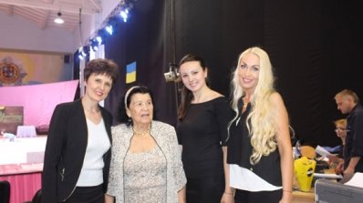 АТ «Вінницяобленерго» – особистий кабінет, передати покази лічильника, кол-центр 0 (800) 30-95-95 Енергетики підтримали Чемпіонат України з художньої гімнастики_19
