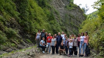 АТ «Вінницяобленерго» – особистий кабінет, передати покази лічильника, кол-центр 0 (800) 30-95-95 Колектив Крижопільських ЕМ мандрував Карпатами_6