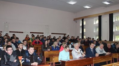 АТ «Вінницяобленерго» – особистий кабінет, передати покази лічильника, кол-центр 0 (800) 30-95-95 Андрій Поліщук відвідав рідну альма–матер_7