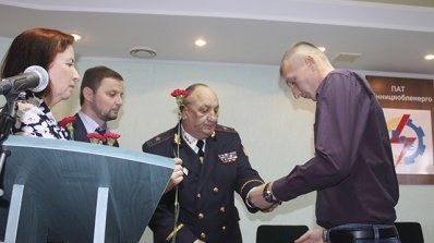 АТ «Вінницяобленерго» – особистий кабінет, передати покази лічильника, кол-центр 0 (800) 30-95-95 Нагороджено за відвагу та оборону рідної держави _8