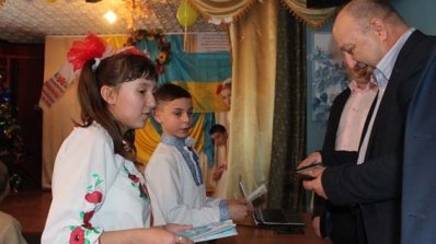 АТ «Вінницяобленерго» – особистий кабінет, передати покази лічильника, кол-центр 0 (800) 30-95-95 Енергетики відвідали вихованців Прибузької школи-інтернату_5
