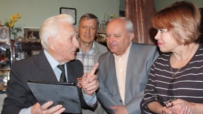 АТ «Вінницяобленерго» – особистий кабінет, передати покази лічильника, кол-центр 0 (800) 30-95-95 Ветерани досі у строю_4