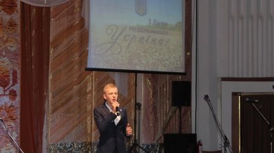 АТ «Вінницяобленерго» – особистий кабінет, передати покази лічильника, кол-центр 0 (800) 30-95-95 Андрій Поліщук отримав сьогодні нагороду від Президента України_8