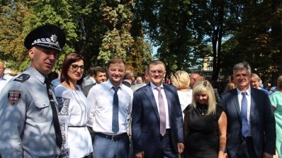 АТ «Вінницяобленерго» – особистий кабінет, передати покази лічильника, кол-центр 0 (800) 30-95-95 Енергетики взяли участь в урочистостях з нагоди державних свят_21