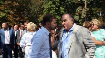 АТ «Вінницяобленерго» – особистий кабінет, передати покази лічильника, кол-центр 0 (800) 30-95-95 Енергетики взяли участь в урочистостях з нагоди державних свят_22