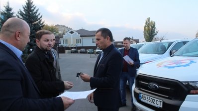 АТ «Вінницяобленерго» – особистий кабінет, передати покази лічильника, кол-центр 0 (800) 30-95-95 6 нових автомобілів отримали енергетики районних електромереж_8