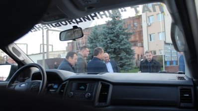 АТ «Вінницяобленерго» – особистий кабінет, передати покази лічильника, кол-центр 0 (800) 30-95-95 6 нових автомобілів отримали енергетики районних електромереж_10