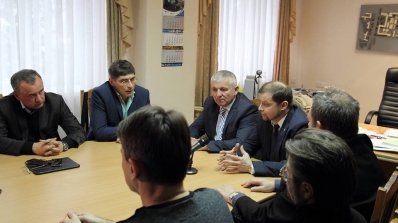 АТ «Вінницяобленерго» – особистий кабінет, передати покази лічильника, кол-центр 0 (800) 30-95-95 Андрій Поліщук взяв участь у заході Енергетичного пулу ТПП_1