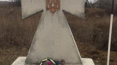АТ «Вінницяобленерго» – особистий кабінет, передати покази лічильника, кол-центр 0 (800) 30-95-95 Ні на мить не забувати про тих, хто охороняє наш спокій._8