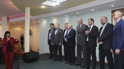 АТ «Вінницяобленерго» – особистий кабінет, передати покази лічильника, кол-центр 0 (800) 30-95-95 Жіноче свято наближається…_9