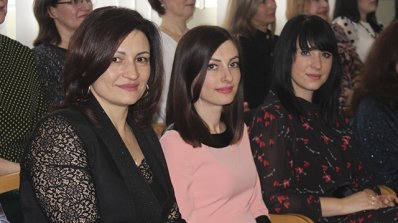 АТ «Вінницяобленерго» – особистий кабінет, передати покази лічильника, кол-центр 0 (800) 30-95-95 Жіноче свято наближається…_7