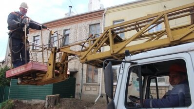 АТ «Вінницяобленерго» – особистий кабінет, передати покази лічильника, кол-центр 0 (800) 30-95-95 Які вони – трудові будні електромонтерів під час карантину?_3