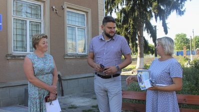 АТ «Вінницяобленерго» – особистий кабінет, передати покази лічильника, кол-центр 0 (800) 30-95-95 Черговий смартфон «доїхав» до свого володаря. _3