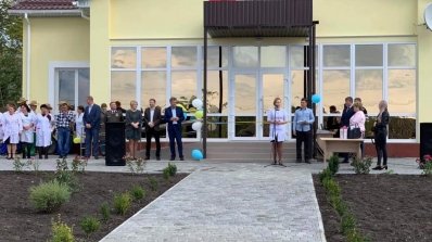 АТ «Вінницяобленерго» – особистий кабінет, передати покази лічильника, кол-центр 0 (800) 30-95-95 Праця енергетиків у допомогу громаді та медикам._2