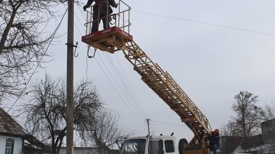 АТ «Вінницяобленерго» – особистий кабінет, передати покази лічильника, кол-центр 0 (800) 30-95-95 Обстеження працівниками ВЦЕМ наслідків пожежі в с.Сутиски._16