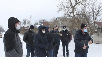 АТ «Вінницяобленерго» – особистий кабінет, передати покази лічильника, кол-центр 0 (800) 30-95-95 Обстеження працівниками ВЦЕМ наслідків пожежі в с.Сутиски._1