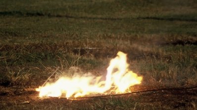 АТ «Вінницяобленерго» – особистий кабінет, передати покази лічильника, кол-центр 0 (800) 30-95-95 Спалювання сухостою та побутового сміття в охоронних зонах електричних мереж – неприпустимо і небезпечно!_2