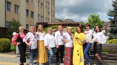 АТ «Вінницяобленерго» – особистий кабінет, передати покази лічильника, кол-центр 0 (800) 30-95-95 Вишиванка - символ України, наш генетичний код._9