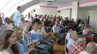 АТ «Вінницяобленерго» – особистий кабінет, передати покази лічильника, кол-центр 0 (800) 30-95-95 Влада Вінниччини відзначила працю енергетиків та привітала зі святами._2