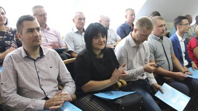 АТ «Вінницяобленерго» – особистий кабінет, передати покази лічильника, кол-центр 0 (800) 30-95-95 Влада Вінниччини відзначила працю енергетиків та привітала зі святами._13