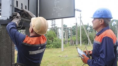 АТ «Вінницяобленерго» – особистий кабінет, передати покази лічильника, кол-центр 0 (800) 30-95-95 Про зональні змагання бригад електромонтерів розподільчих мереж._14