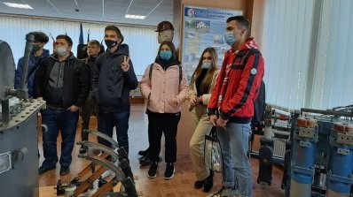 АТ «Вінницяобленерго» – особистий кабінет, передати покази лічильника, кол-центр 0 (800) 30-95-95 Музей Учбового центру АТ "Вінницяобленерго" проводить ознайомчі екскурсії._5