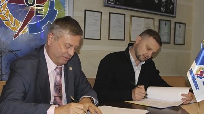 АТ «Вінницяобленерго» – особистий кабінет, передати покази лічильника, кол-центр 0 (800) 30-95-95 АТ "ВІННИЦЯОБЛЕНЕРГО" та ВНТУ – договір про співпрацю. _4