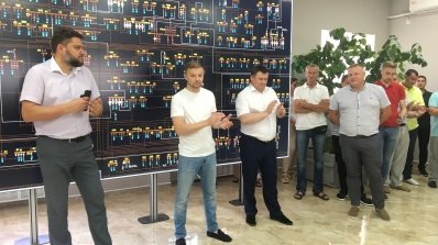 АТ «Вінницяобленерго» – особистий кабінет, передати покази лічильника, кол-центр 0 (800) 30-95-95 РОБОЧА ЗУСТРІЧ З ПРАЦІВНИКАМИ ВМЕМ._7