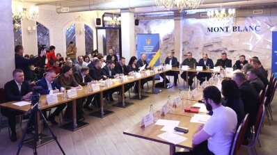 АТ «Вінницяобленерго» – особистий кабінет, передати покази лічильника, кол-центр 0 (800) 30-95-95 Андрій Поліщук взяв участь у роботі Міжвідомчої наради щодо створення індустріальних парків._1