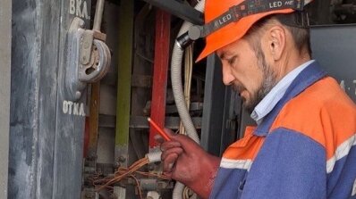 АТ «Вінницяобленерго» – особистий кабінет, передати покази лічильника, кол-центр 0 (800) 30-95-95 Герої енергетичного фронту._1