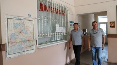 АТ «Вінницяобленерго» – особистий кабінет, передати покази лічильника, кол-центр 0 (800) 30-95-95 Про нашу автоколону._15